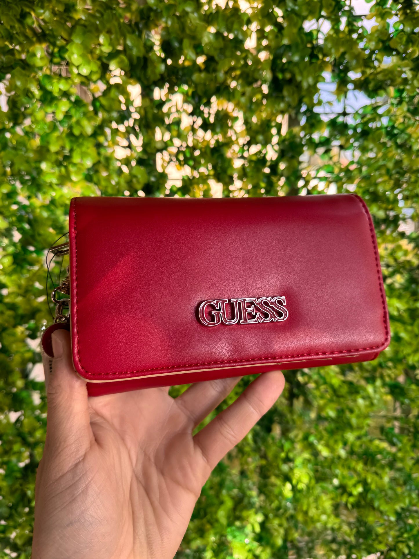 Billetera Guess