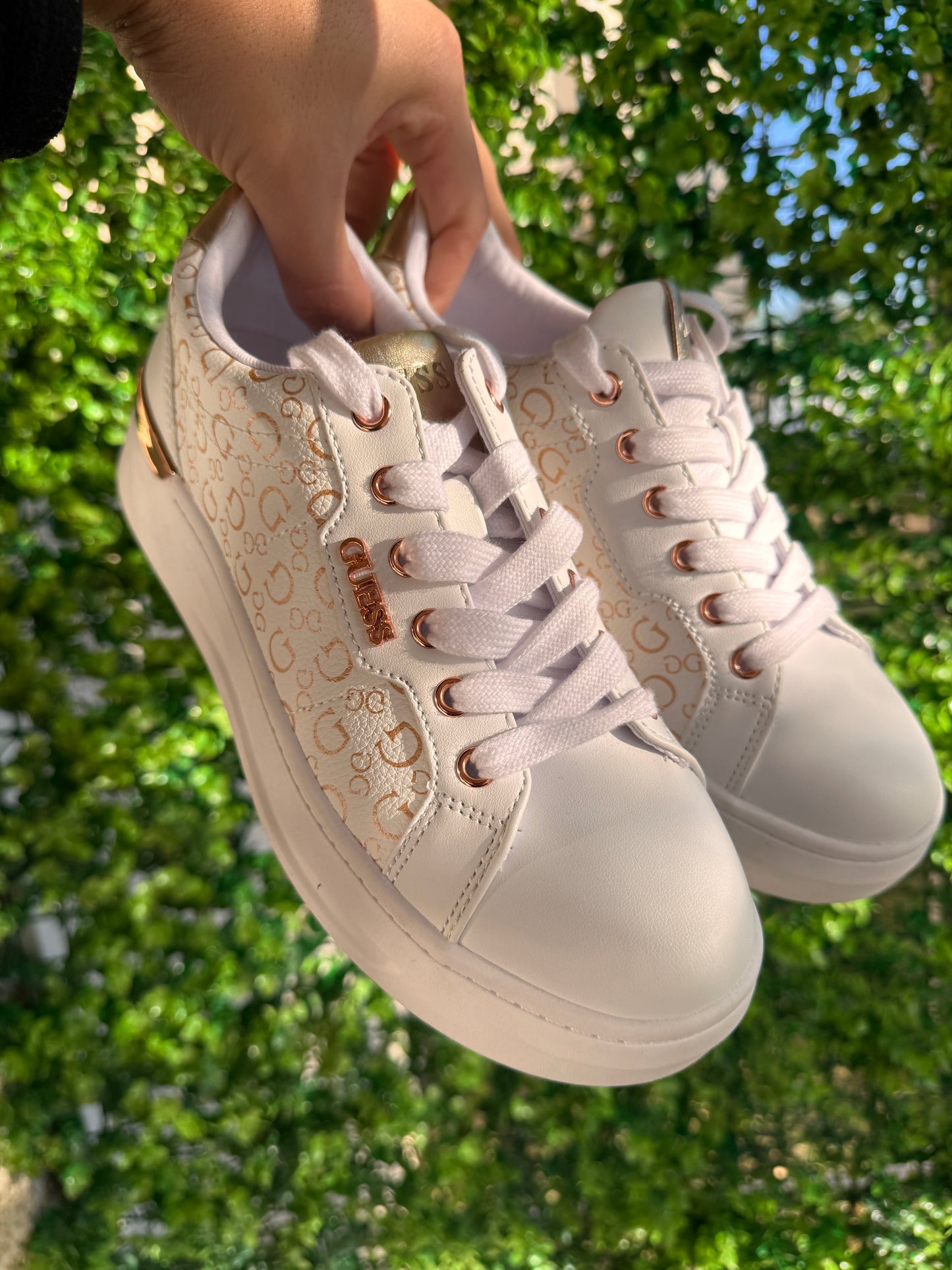 Zapatilla Guess