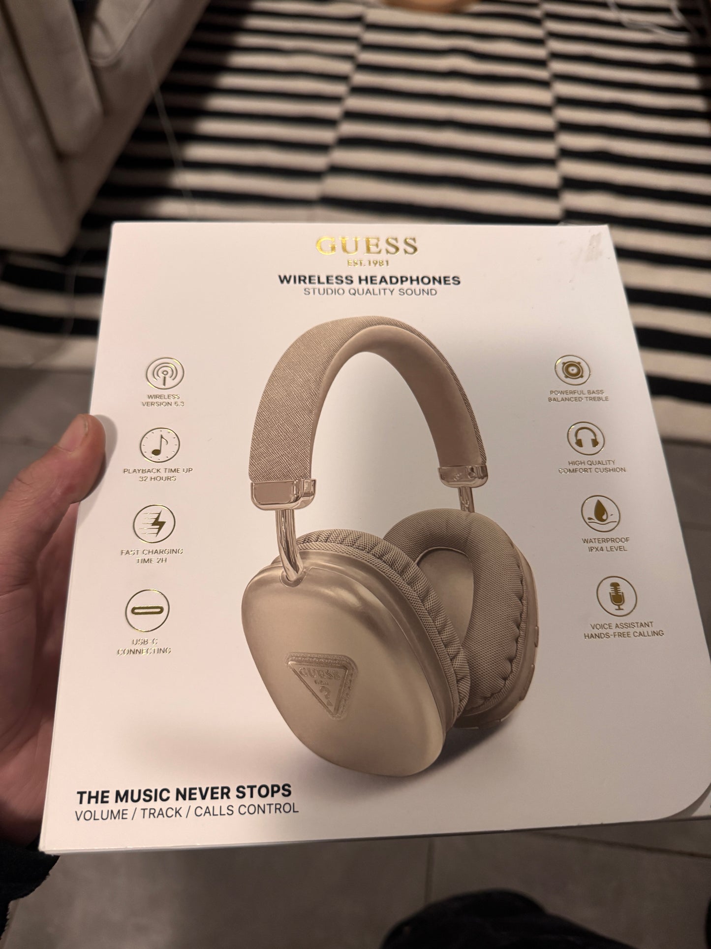 Audífonos Guess