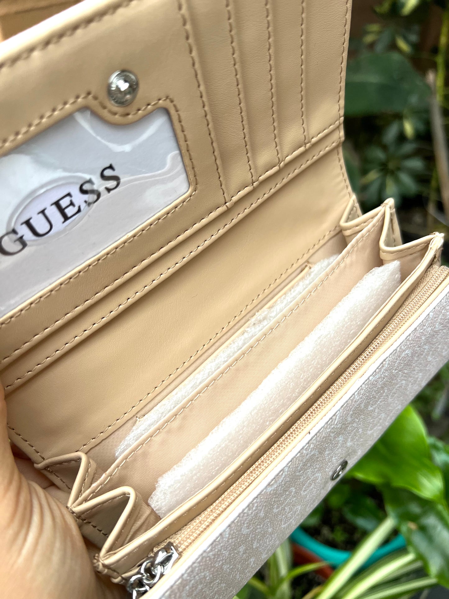 Billetera GUESS