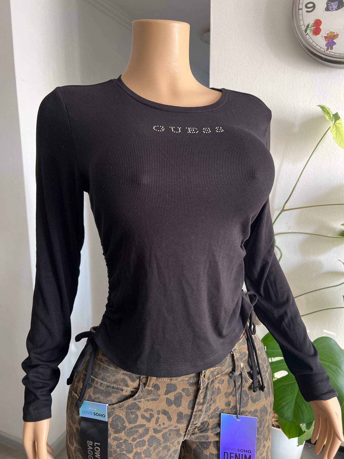 Polera GUESS