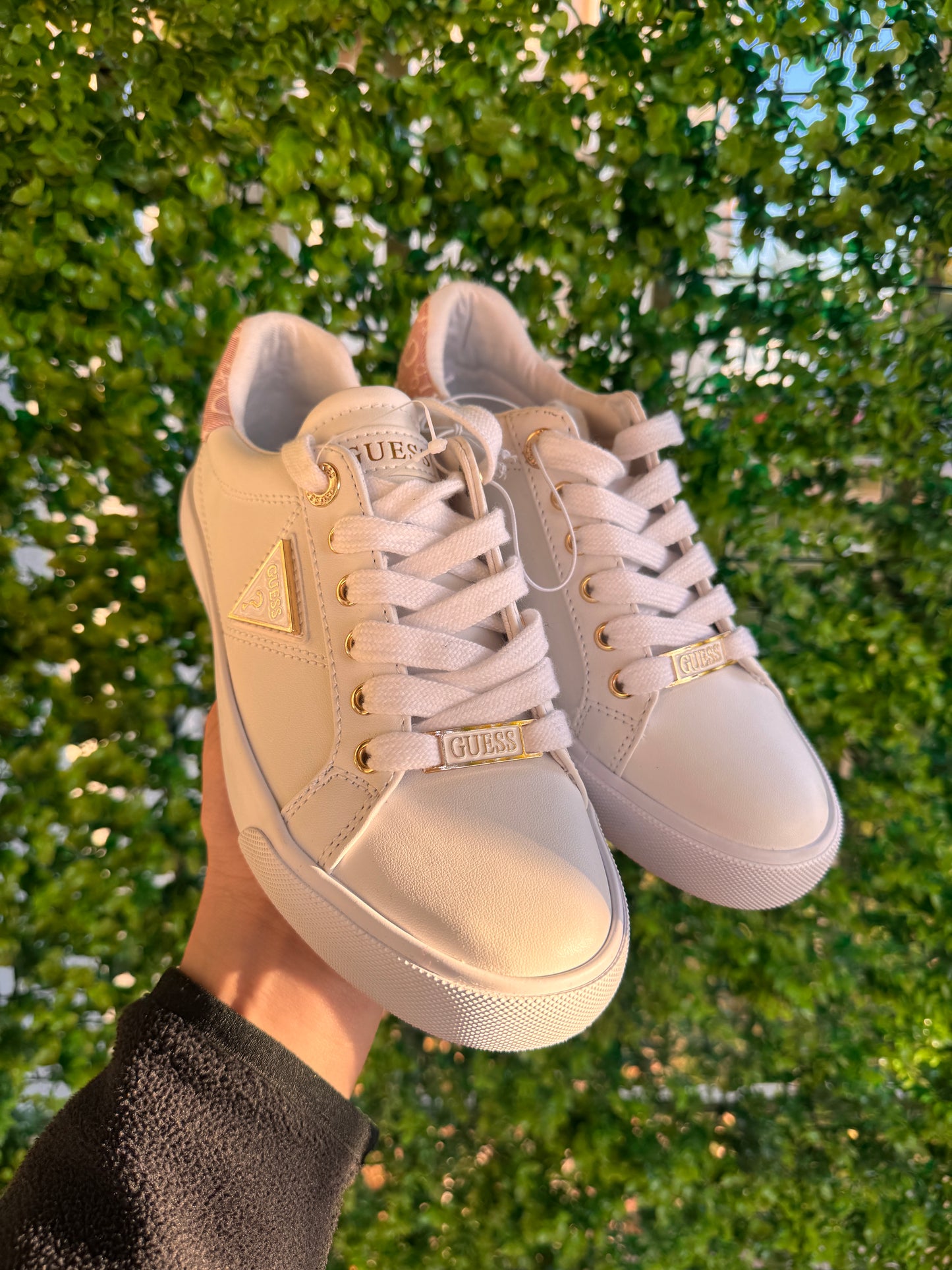 Zapatilla Guess